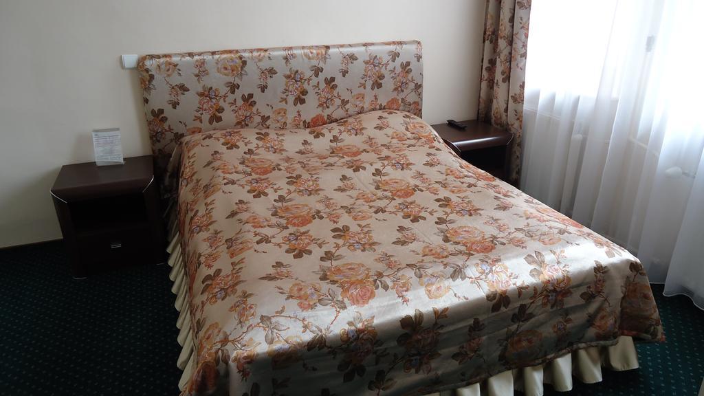 Baron Hotel Ciechanów Стая снимка