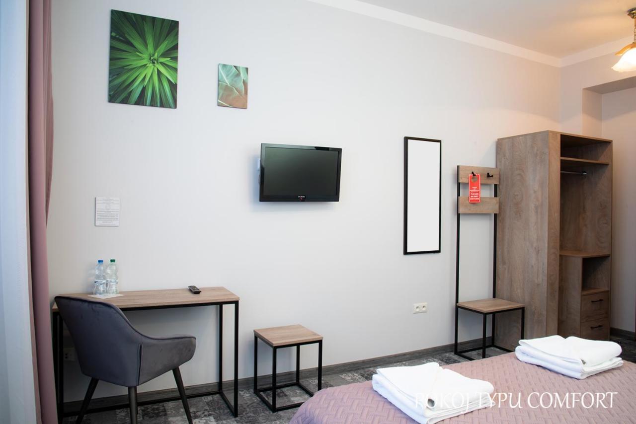Baron Hotel Ciechanów Екстериор снимка