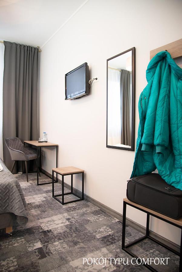 Baron Hotel Ciechanów Екстериор снимка