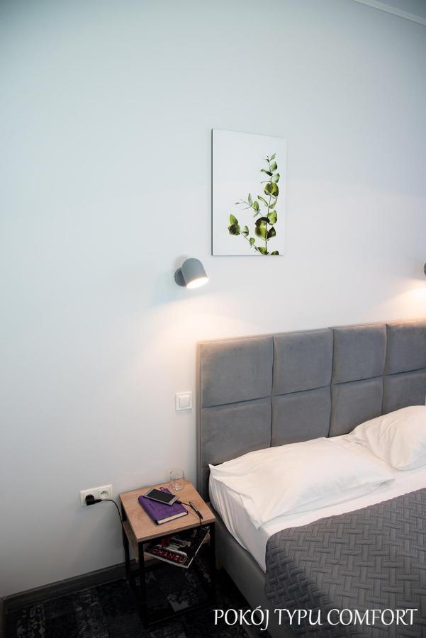Baron Hotel Ciechanów Екстериор снимка